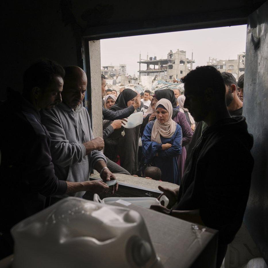 UN official urges Israel to lift aid blockade of Gaza and calls it 'cruel collective punishment'